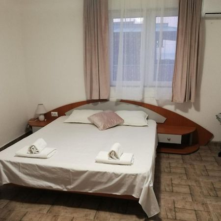 Hotel Hrisi Chernomorets Exterior foto